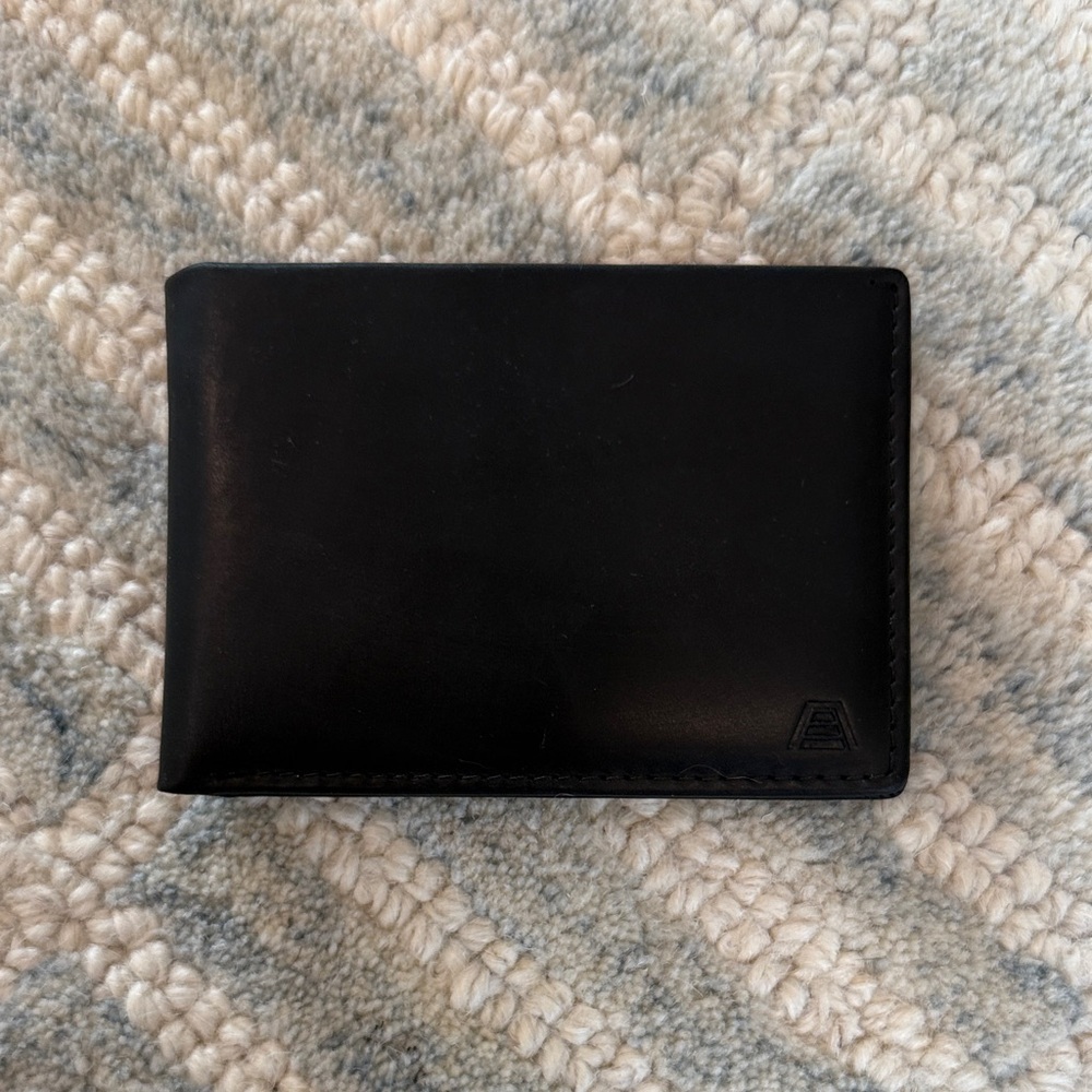 Andar Ambassador Wallet - Elegant Black Leather Card Holder